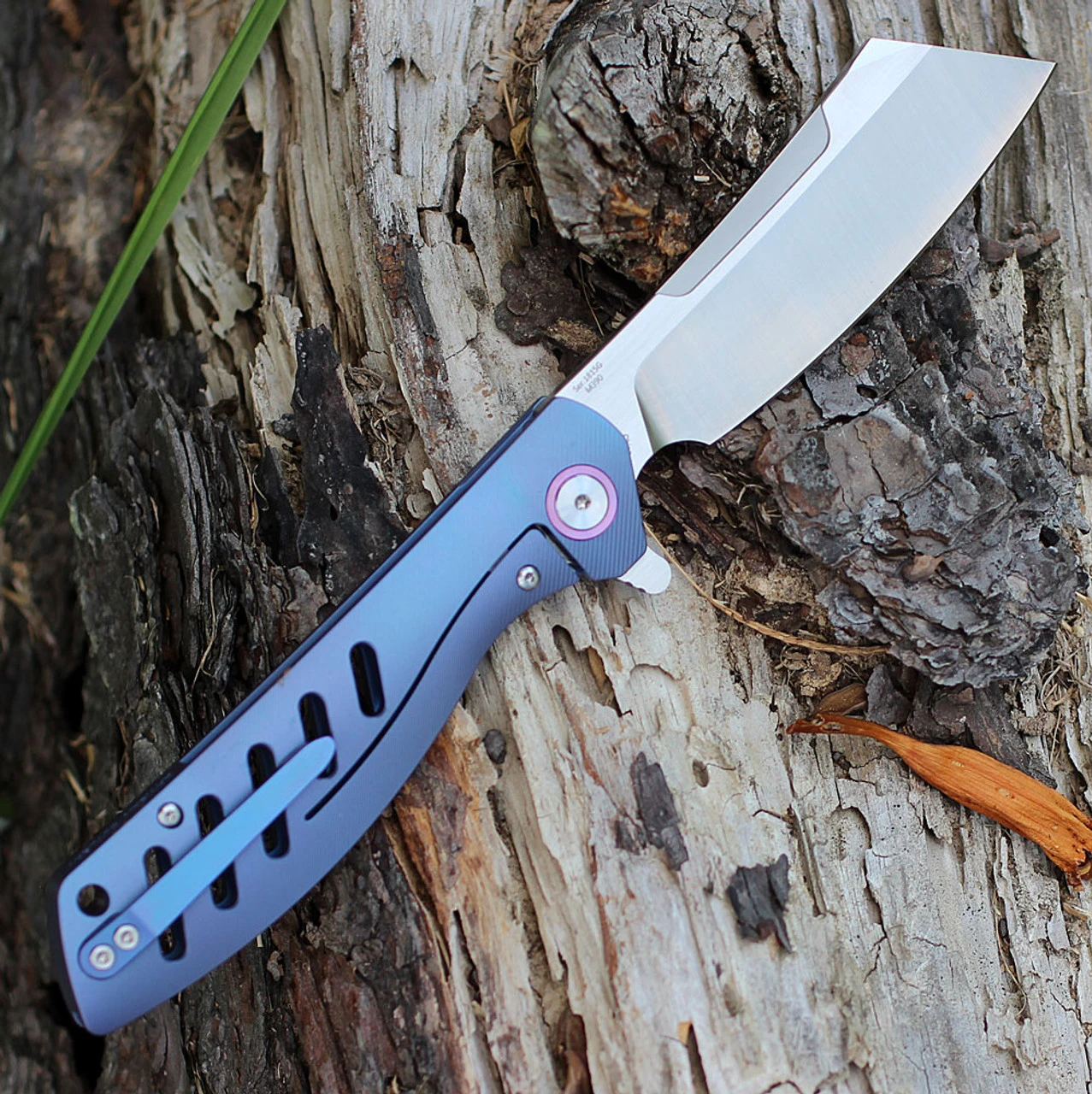 Artisan Tomahawk ATZ1815GBUM, 3.75" M390 Plain Blade, Blue Titanium Handle 2 Artisan Tomahawk ATZ1815GBUM, 3.75" M390 Plain Blade, Blue Titanium Handle - Image 2