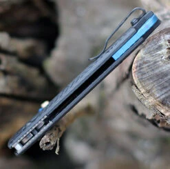 Benchmade Bugout - CF (3.24" CPM-S90V) 535-3 7 Benchmade Bugout - CF (3.24" CPM-S90V) 535-3 -The Knife Shop 535 3.2 04006.1610634180