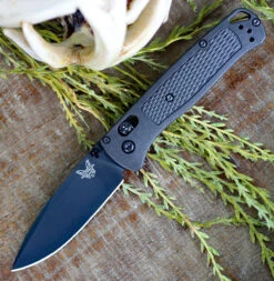 Benchmade Bugout-CF-Elite (3.24" CPM-S30V) 535BK-2 -The Knife Shop 535BK 2 79084.1628108988