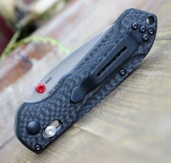 Benchmade Mini Freek - CF (3.0" CPM-S90V) 565-1 9 Benchmade Mini Freek - CF (3.0" CPM-S90V) 565-1 -The Knife Shop 565 1.5 95664.1590768710