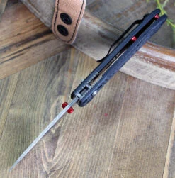 Benchmade Mini Freek - CF (3.0" CPM-S90V) 565-1 8 Benchmade Mini Freek - CF (3.0" CPM-S90V) 565-1 -The Knife Shop 565 1 25205.1590768710