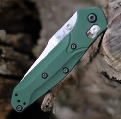 Benchmade Mini Osborne - Grn Alum (2.92" CPM-S30V) 945 -The Knife Shop 945.2 21752.1610118595