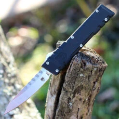 CobraTec Gentlemen's OTF Automatic - Black Alum. (2.8" 154CM Satin) GENTBLKCM154DNS