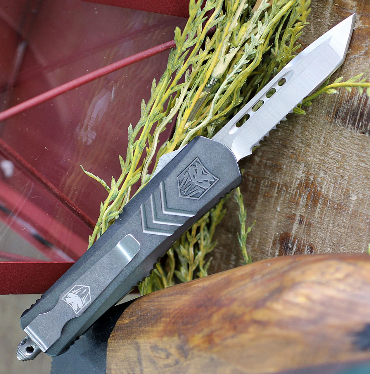 CobraTec Gray FS-X OTF Knife - Gray Alum (2.75" D2) SGRYFS-XSTS 2 CobraTec Gray FS-X OTF Knife - Gray Alum (2.75" D2) SGRYFS-XSTS - Image 2