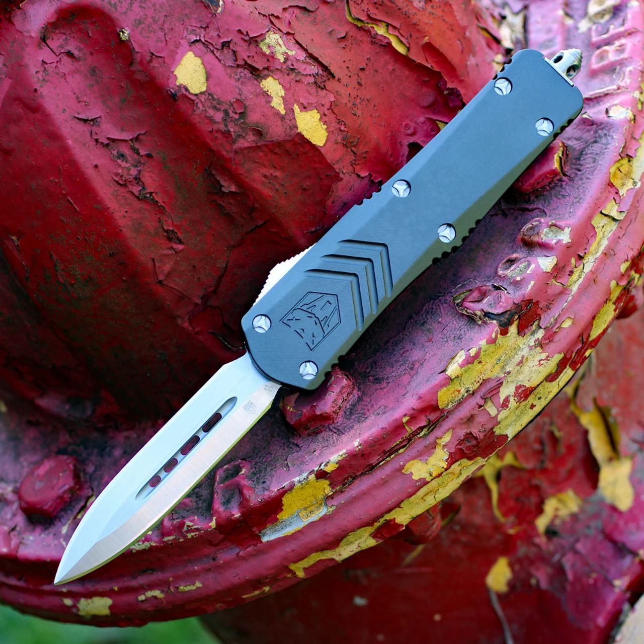 CobraTec Knives MGYFS-XMDAGNS Medium FS-X Grey, 3.0" D2 Steel Dagger Blade, CNC Aviation Aluminum Handle 1 CobraTec Knives MGYFS-XMDAGNS Medium FS-X Grey, 3.0" D2 Steel Dagger Blade, CNC Aviation Aluminum Handle