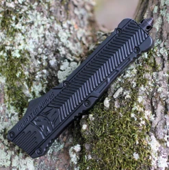 CobraTec Large CTK-1 Black (3.75" D2 Steel Serrated DP) LBCTK-1LDS 7 CobraTec Large CTK-1 Black (3.75" D2 Steel Serrated DP) LBCTK-1LDS -The Knife Shop image 58186.1569421703